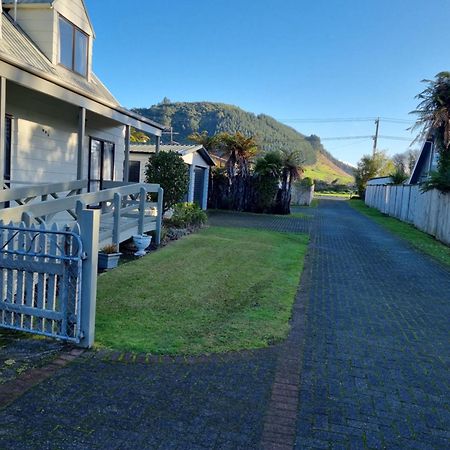 The Dolls House Villa Rotorua Exterior photo